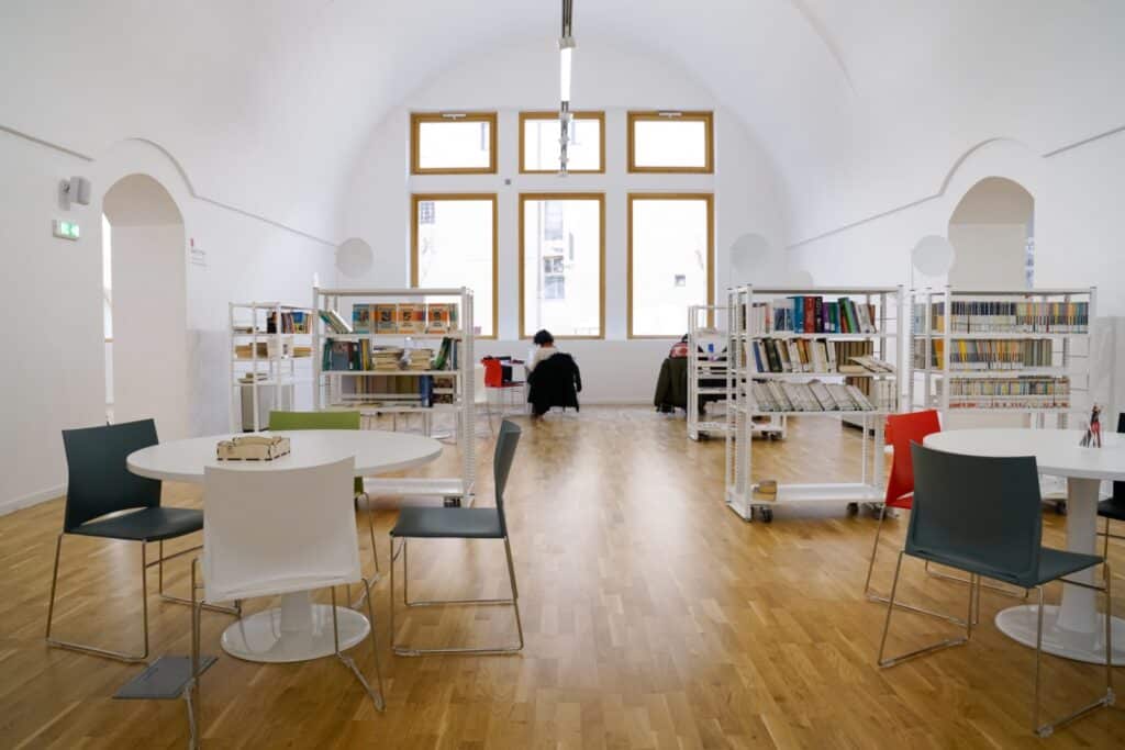 Bibliotec